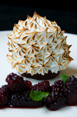 Bombe Alaska...a merengue cover...